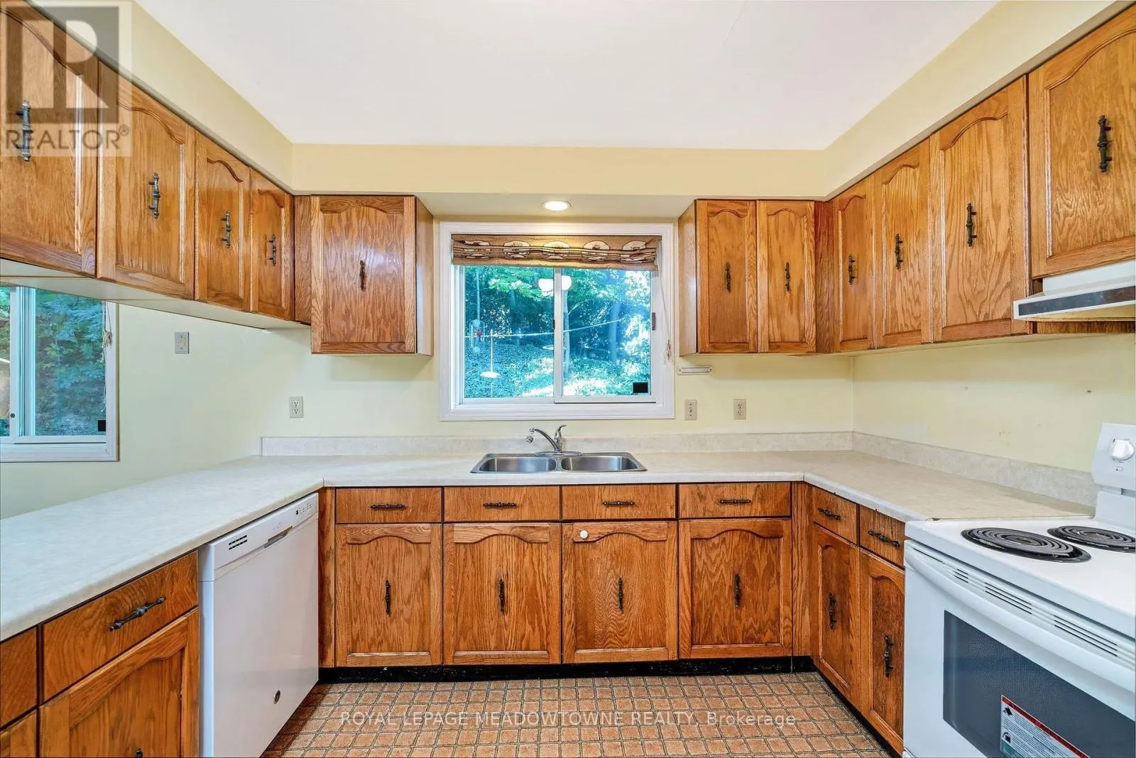 12 MULLEN PLACE
