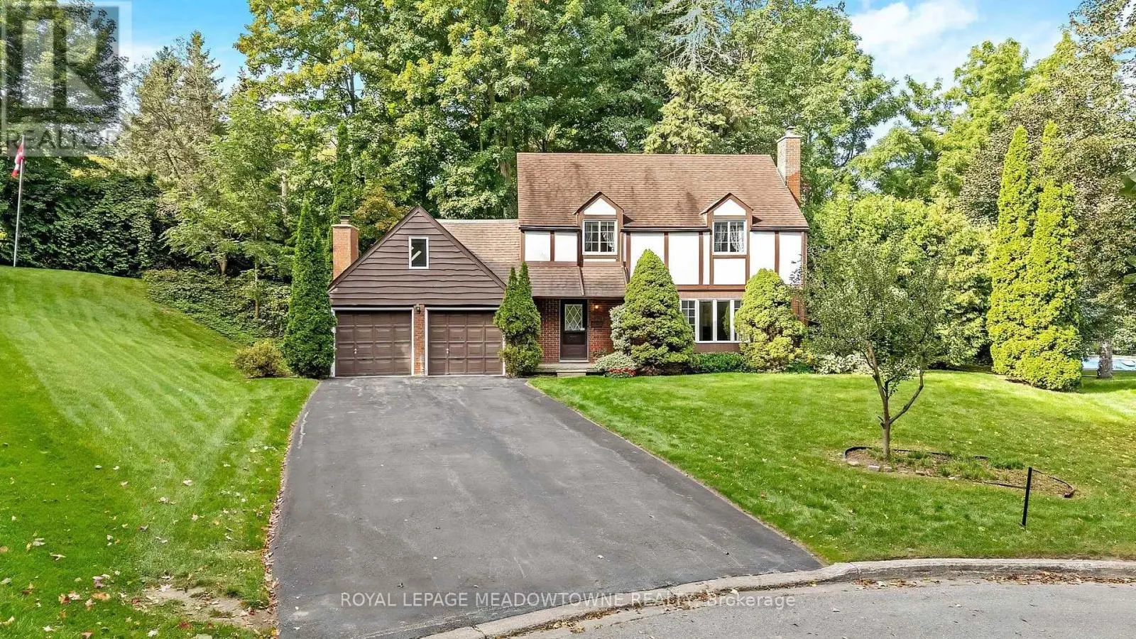12 MULLEN PLACE
