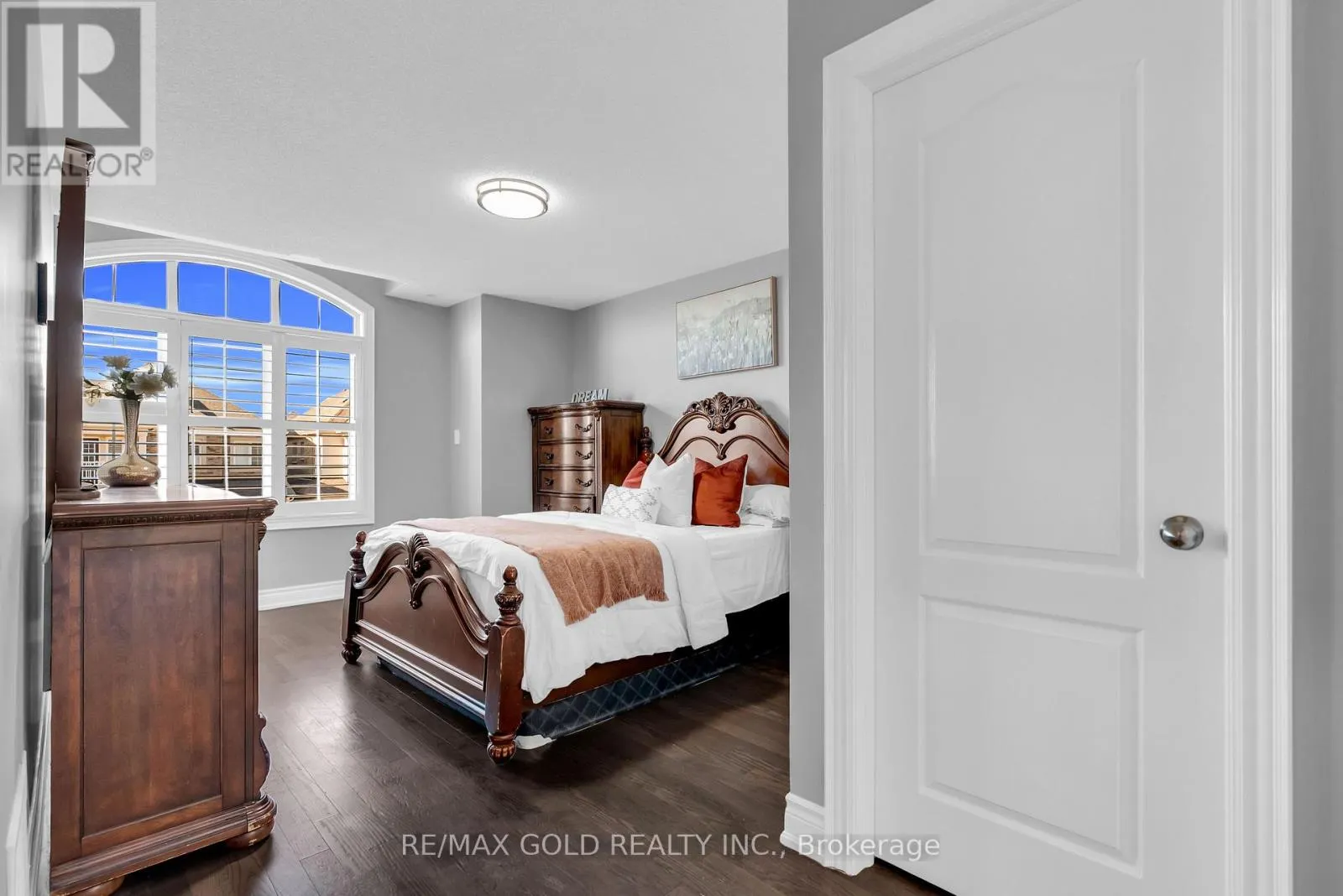 7 VETCH STREET