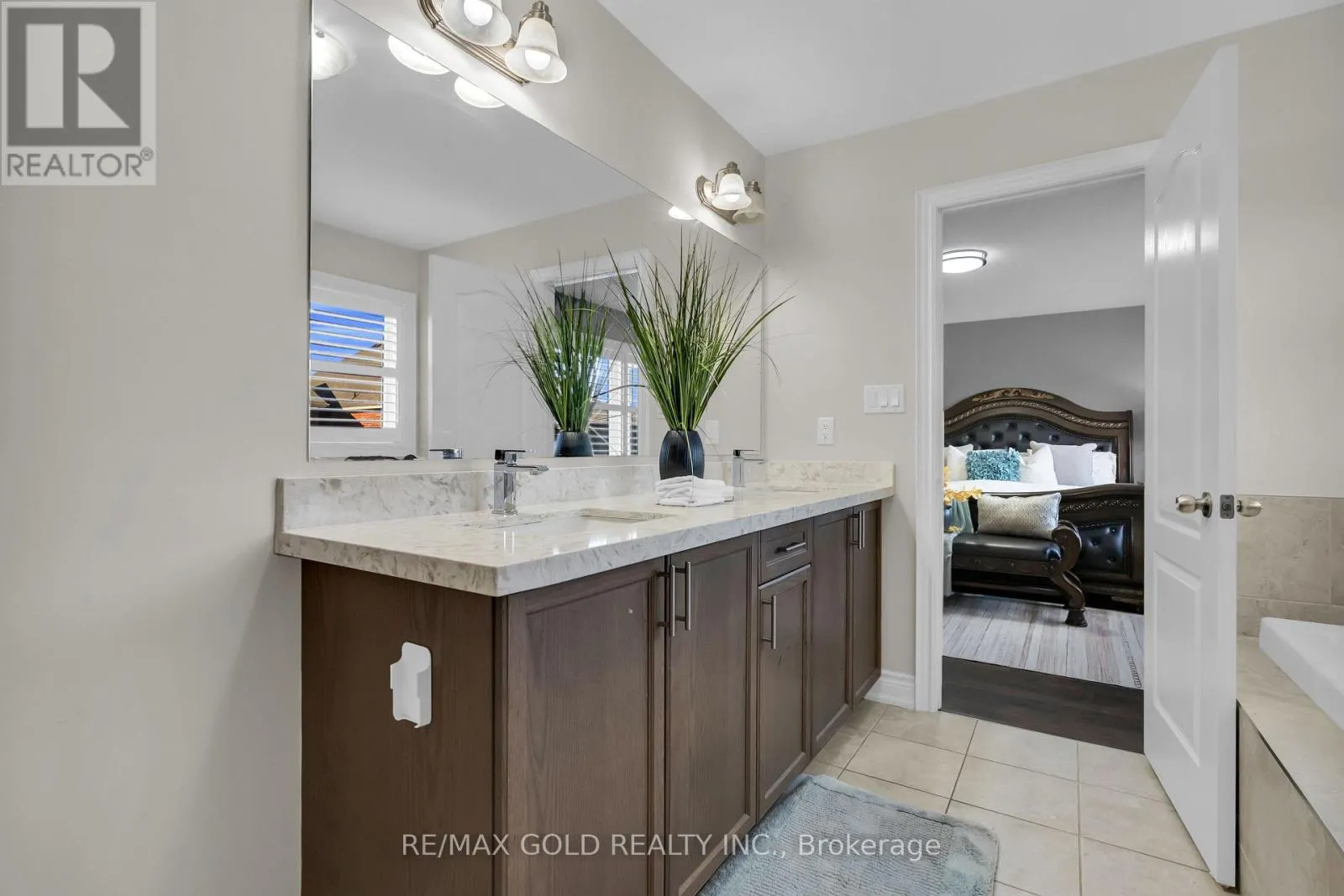 7 VETCH STREET