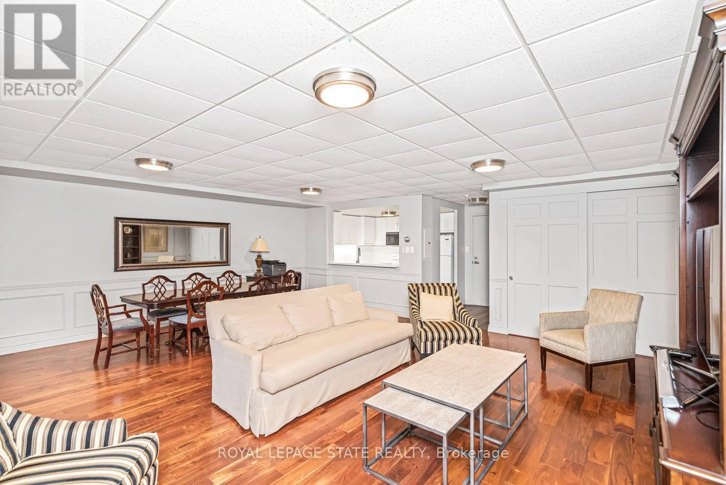 403 - 430 PEARL STREET