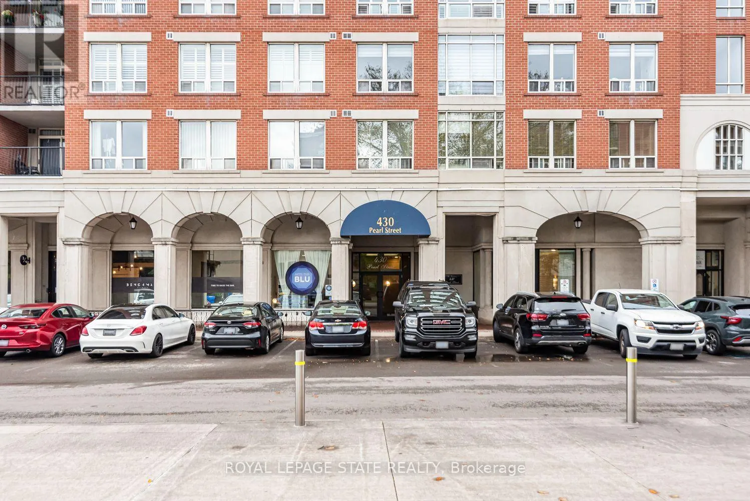 403 - 430 PEARL STREET