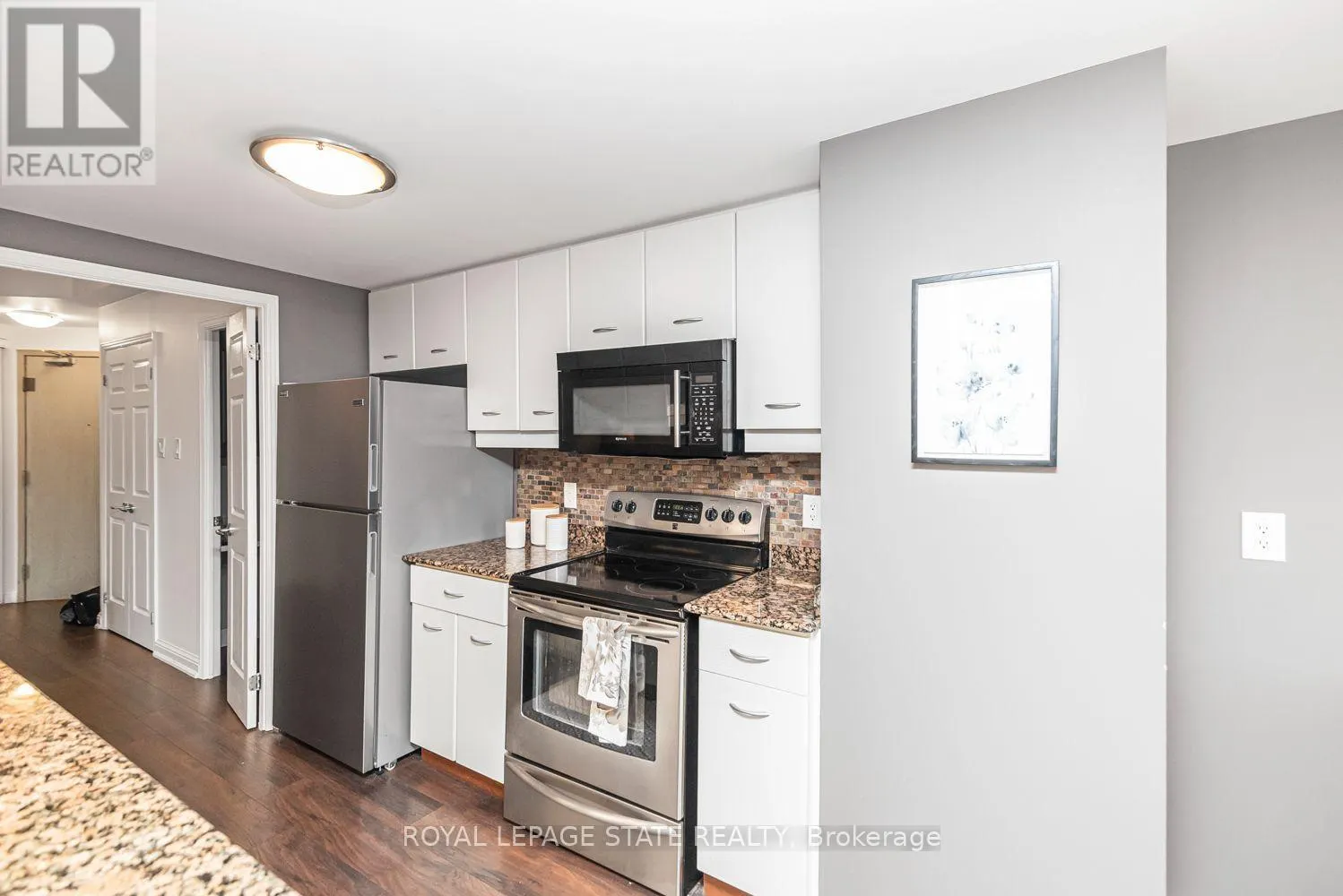 403 - 430 PEARL STREET