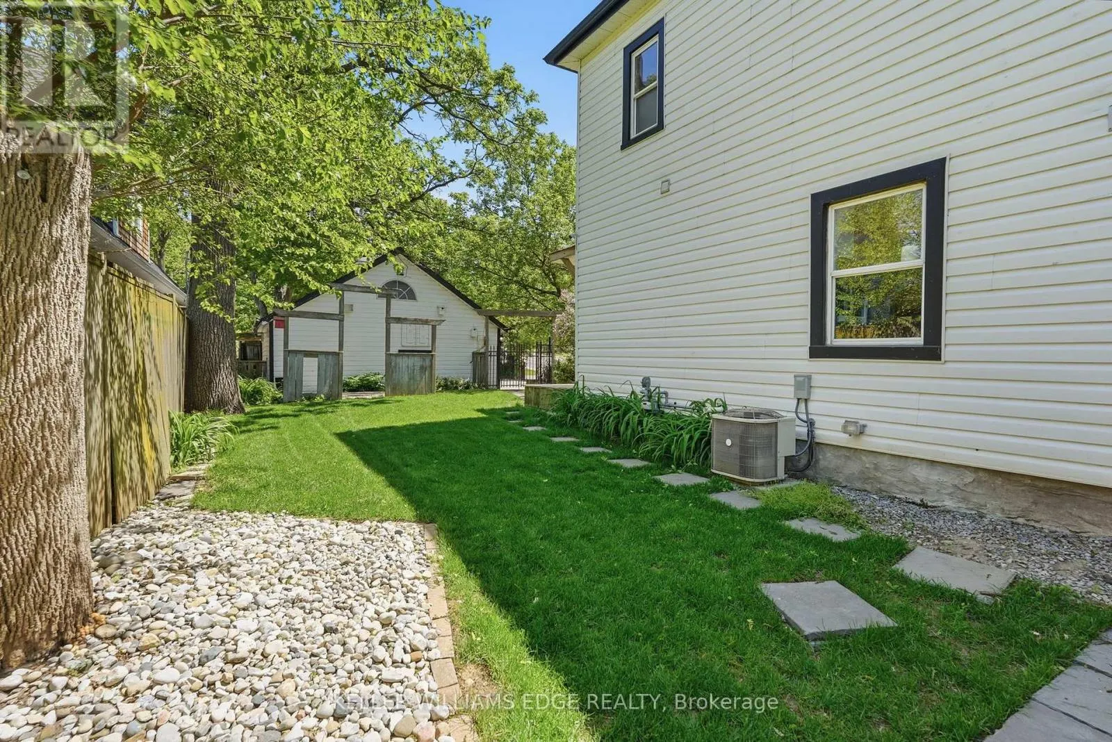 6123 GUELPH LINE