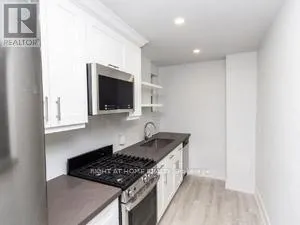 181 LAKESHORE ROAD E