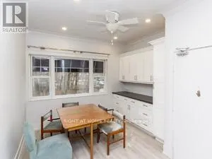181 LAKESHORE ROAD E