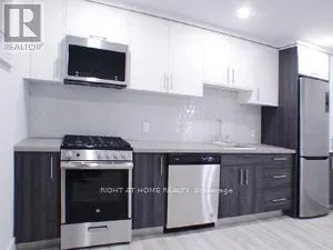181 LAKESHORE ROAD E