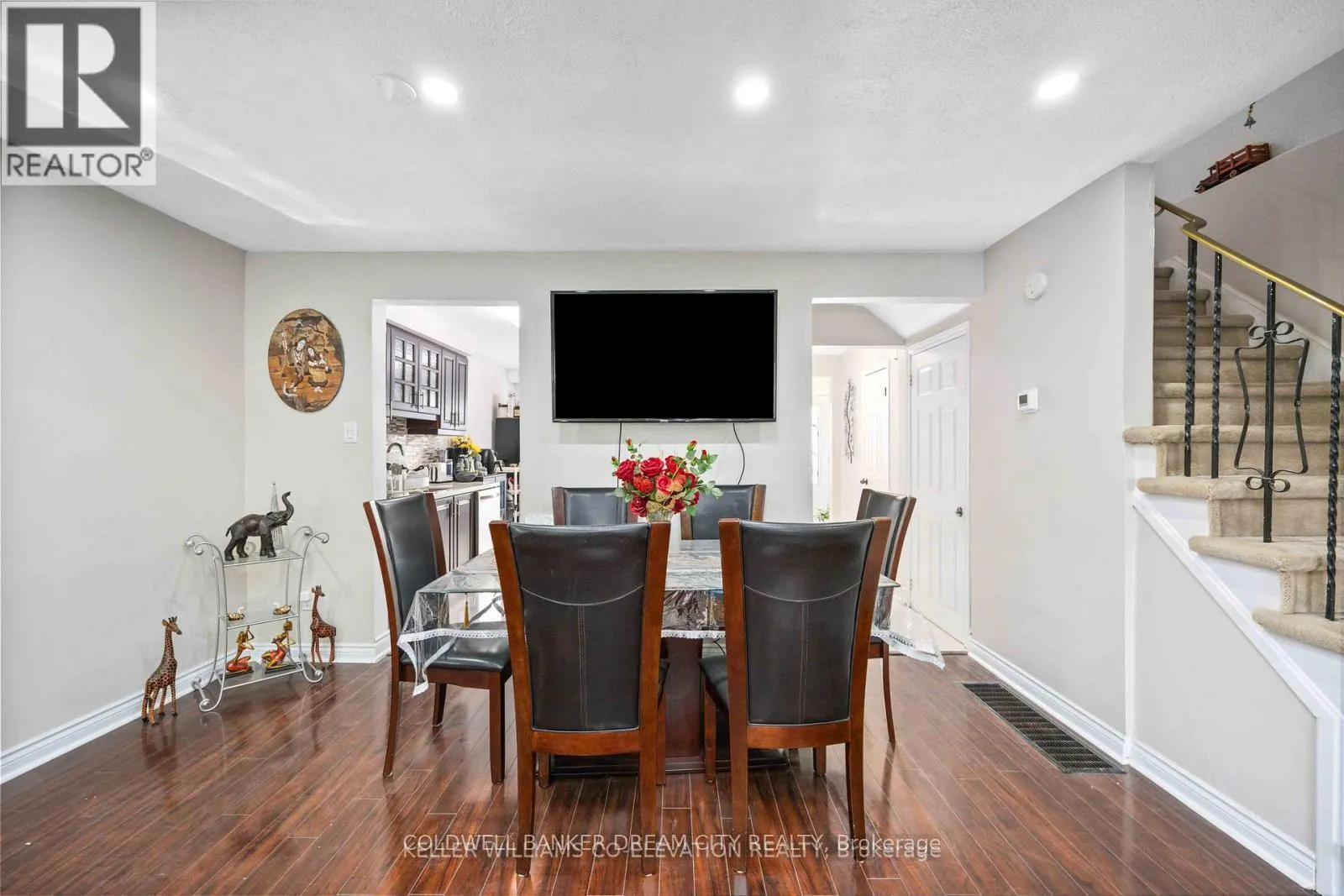 UPPER - 3073 IRESON COURT