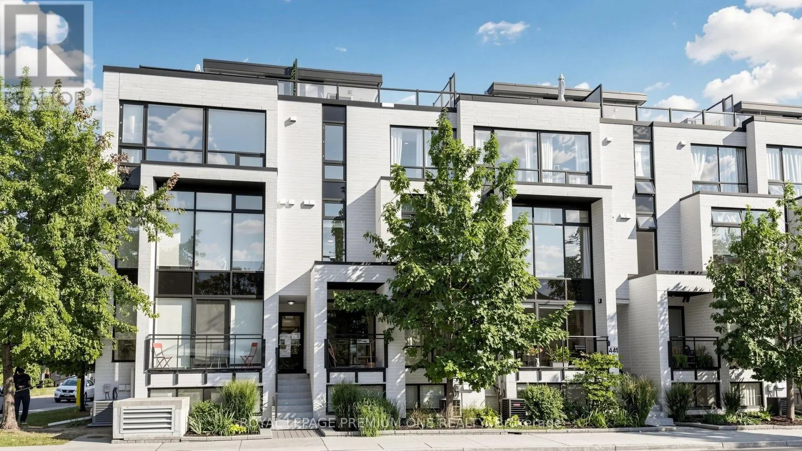203 - 441 JANE STREET