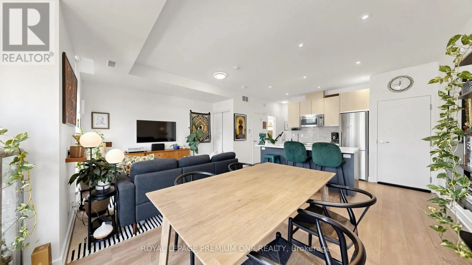 203 - 441 JANE STREET