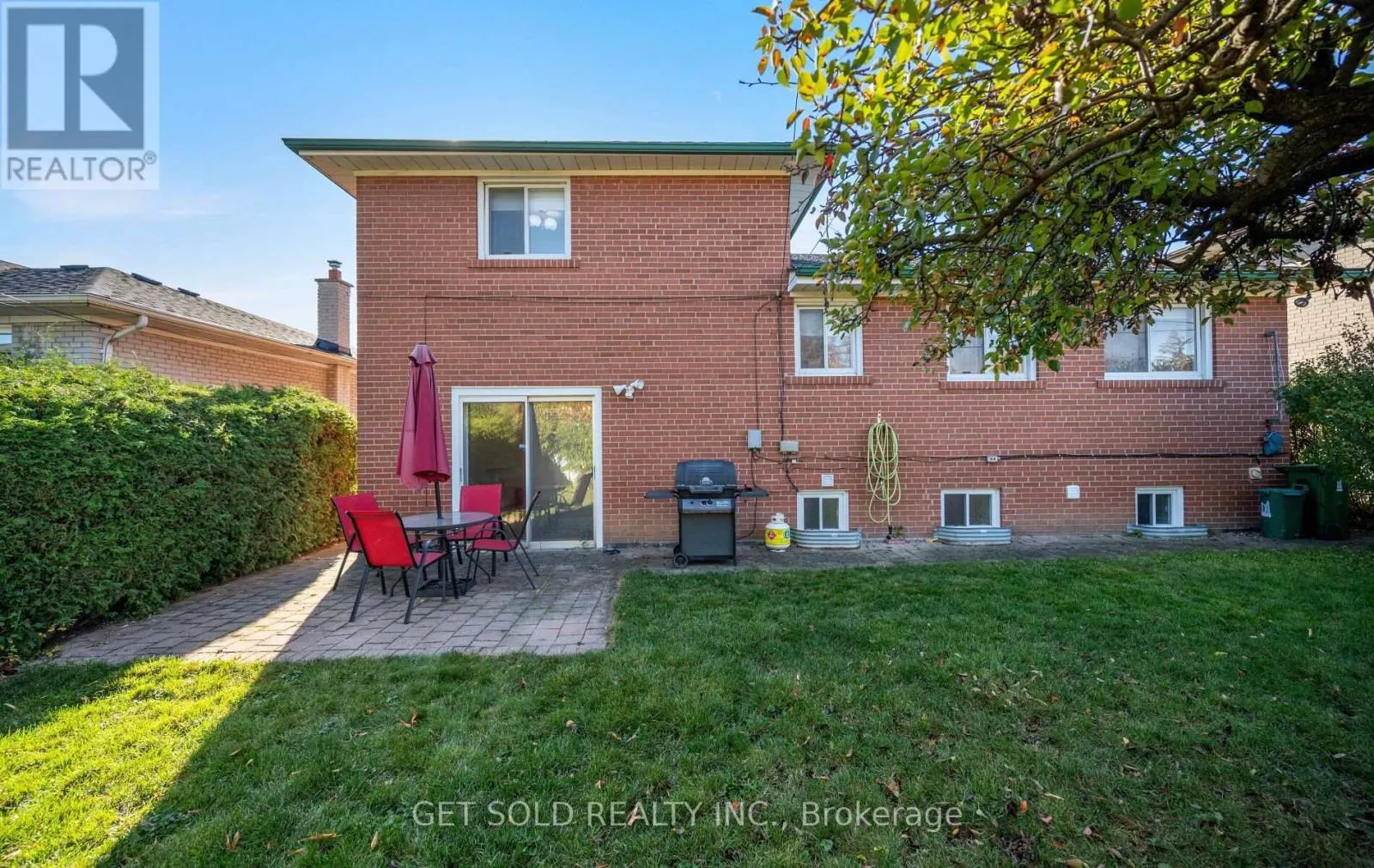6 MARCEL ROAD