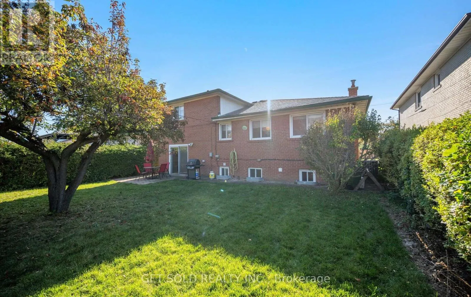 6 MARCEL ROAD