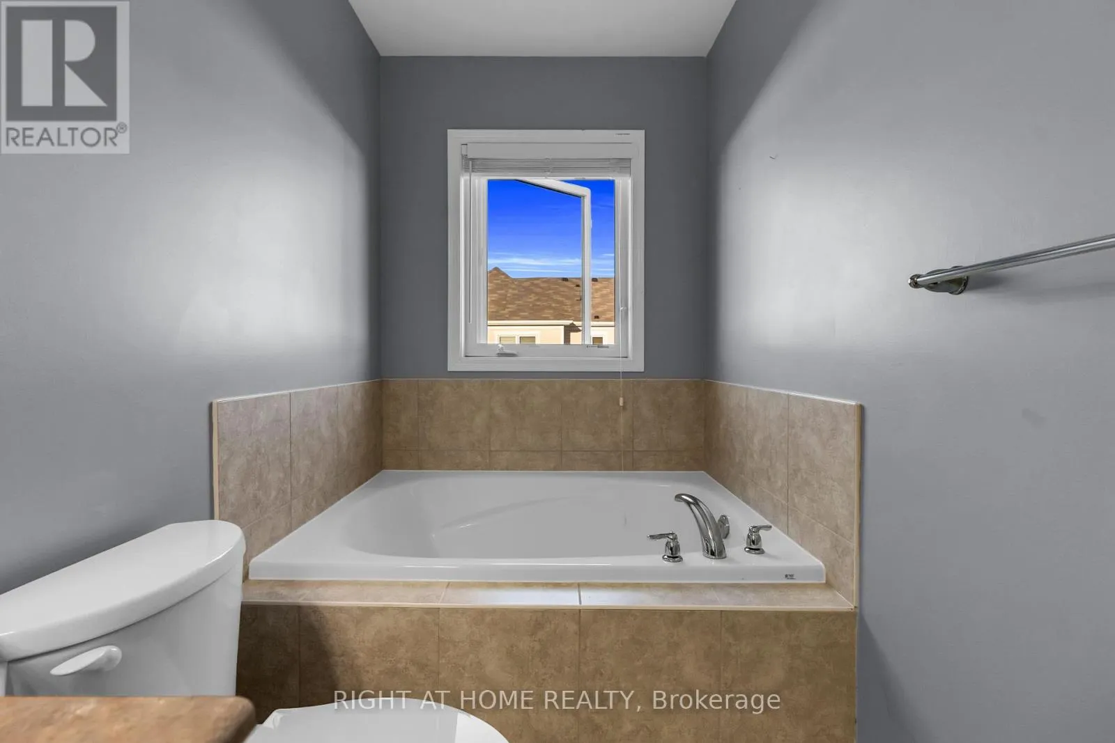 1626 LEBLANC COURT