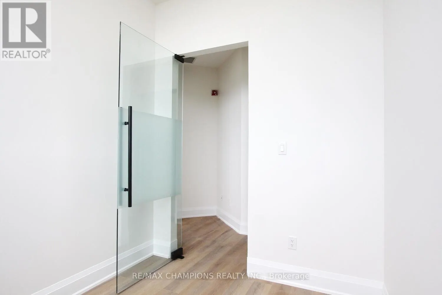 205 - 6475 MAYFIELD ROAD