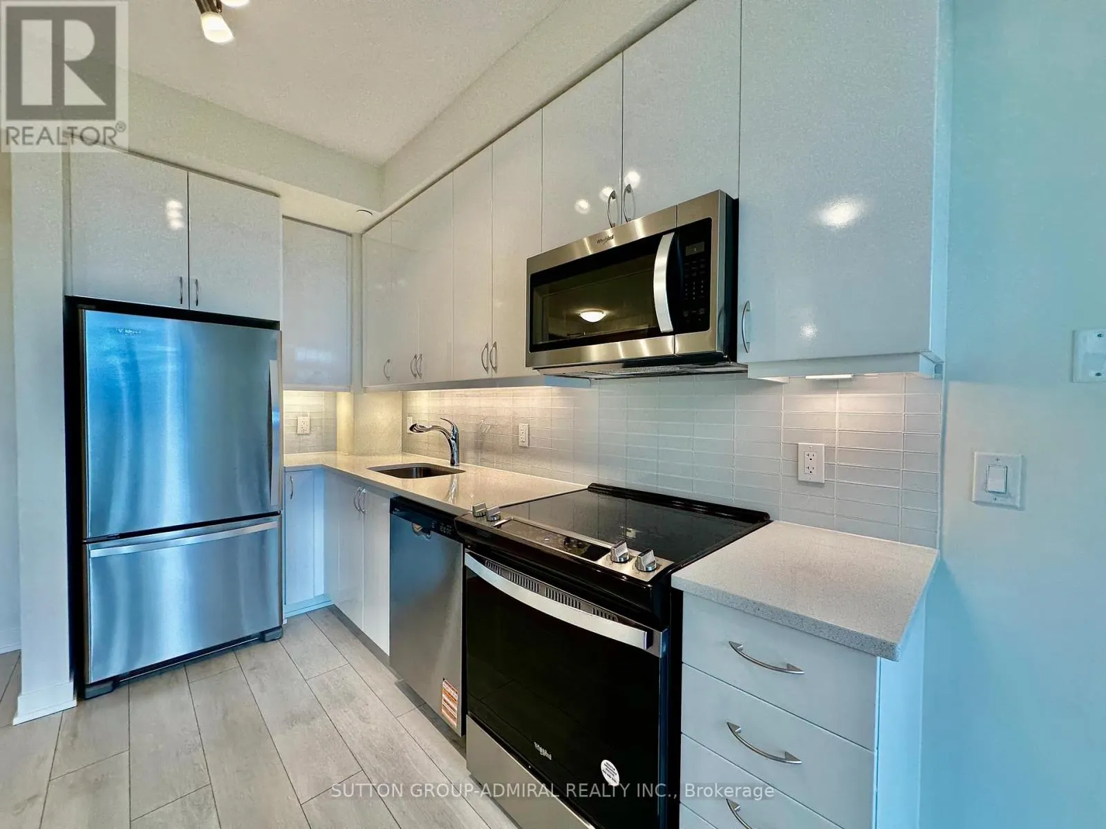 4110 - 38 ANNIE CRAIG DRIVE