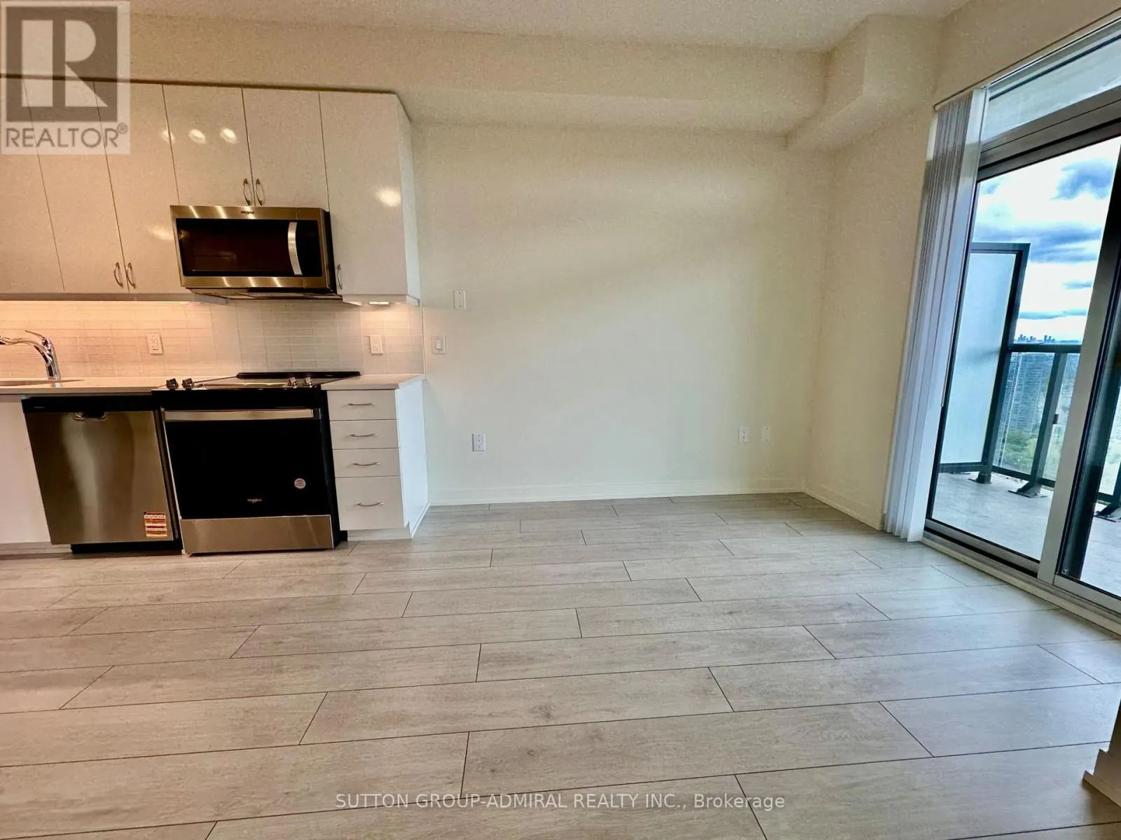 4110 - 38 ANNIE CRAIG DRIVE