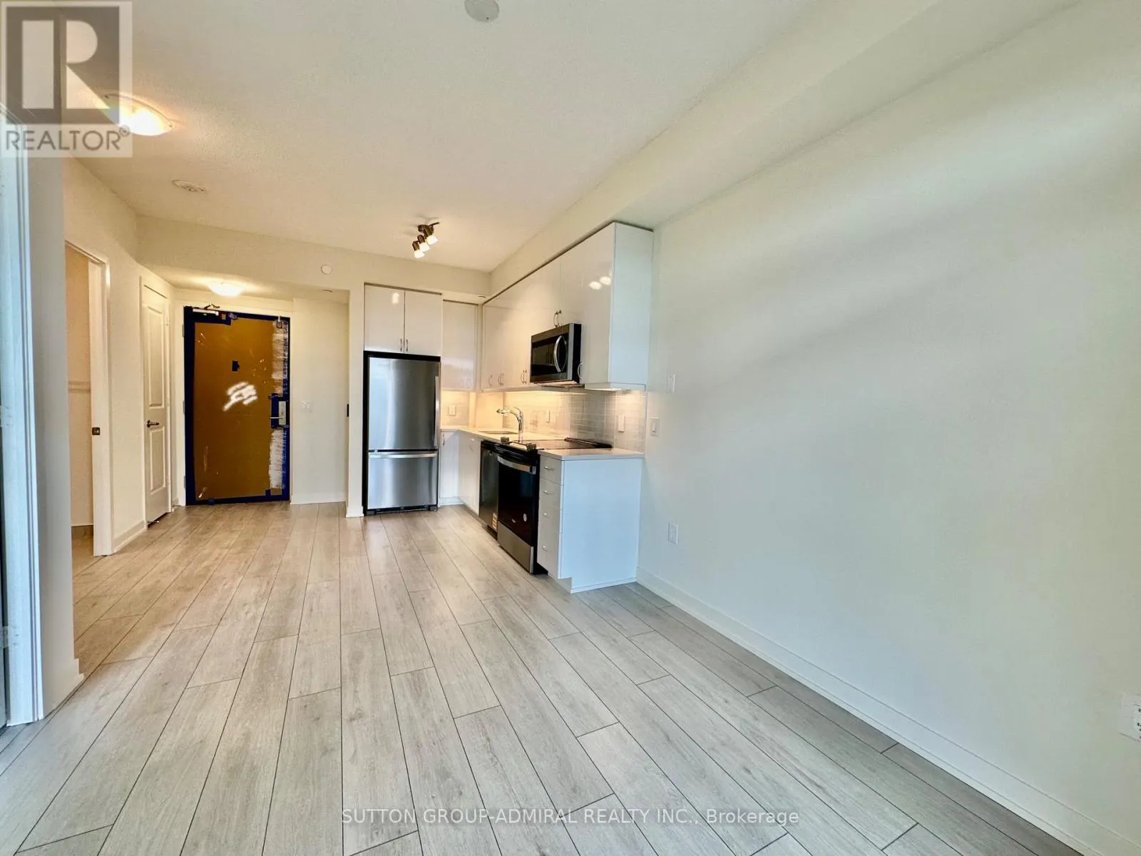4110 - 38 ANNIE CRAIG DRIVE