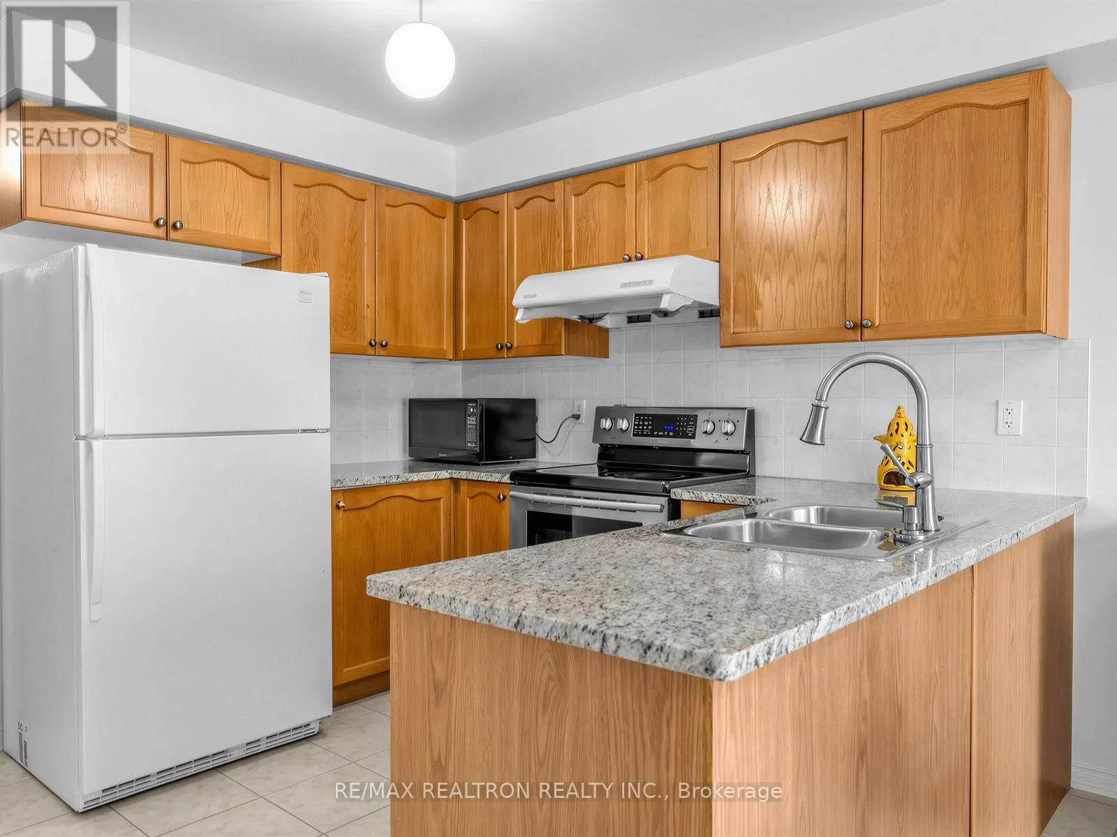 4841 APPLE BLOSSOM CIRCLE