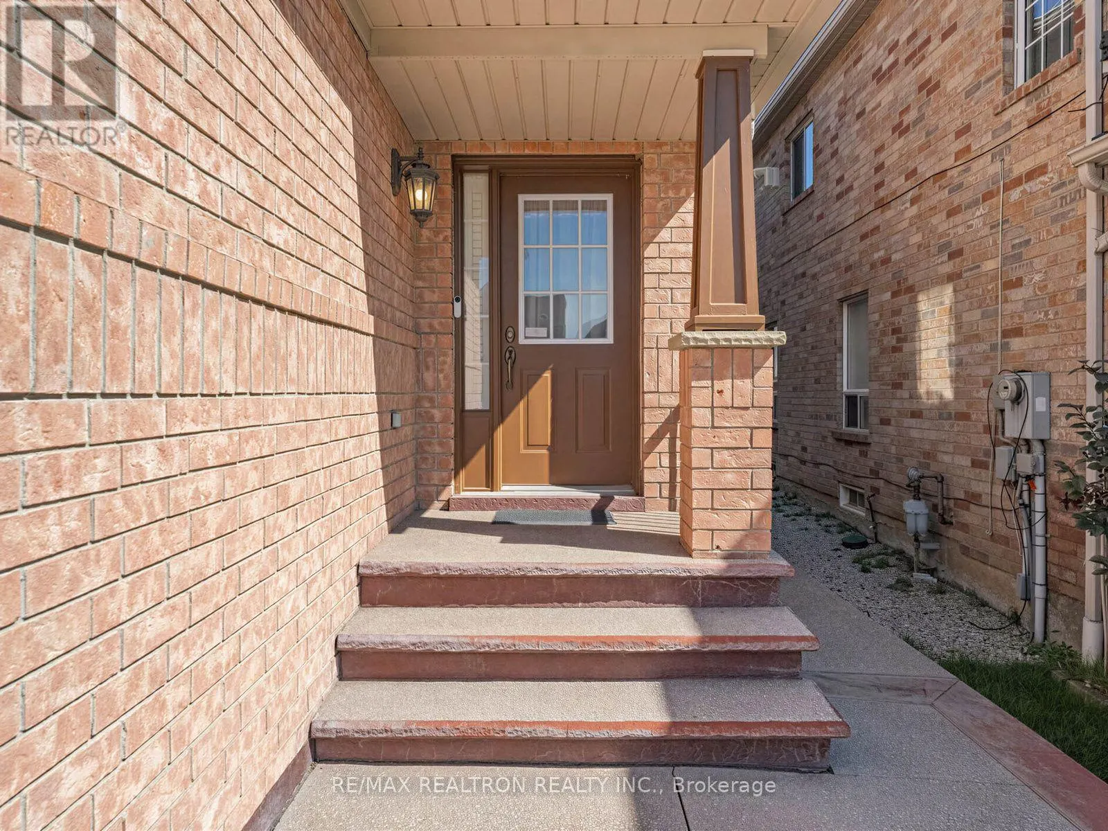 4841 APPLE BLOSSOM CIRCLE