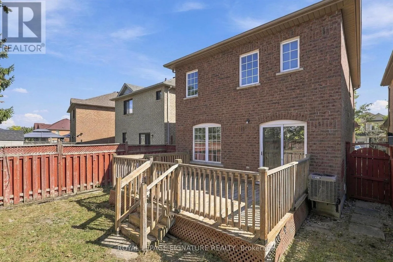 106 HEARTLEAF CRESCENT
