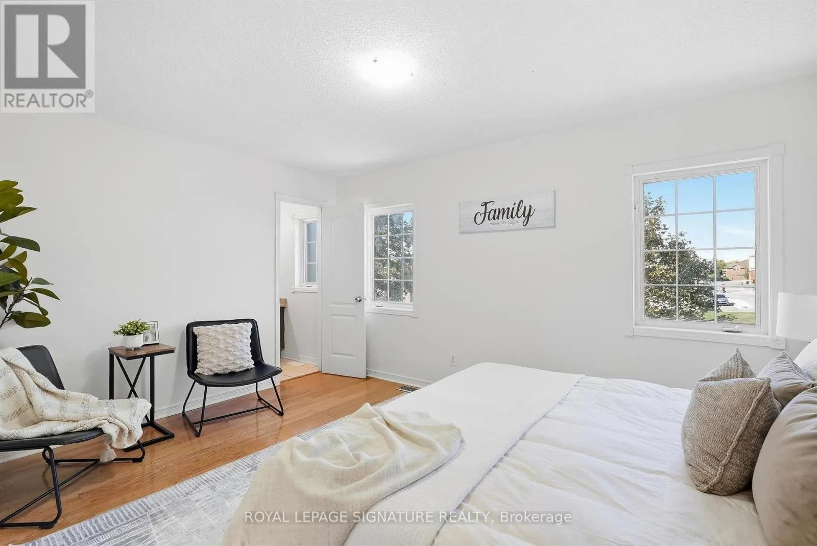 106 HEARTLEAF CRESCENT
