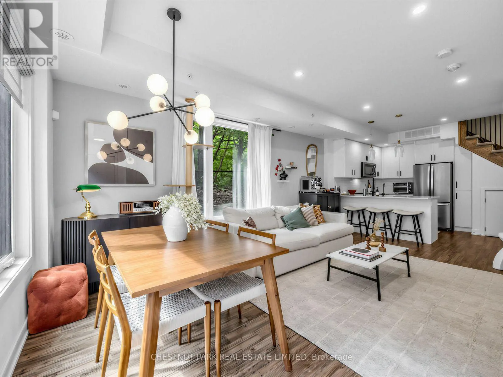 5 - 3488 WIDDICOMBE WAY