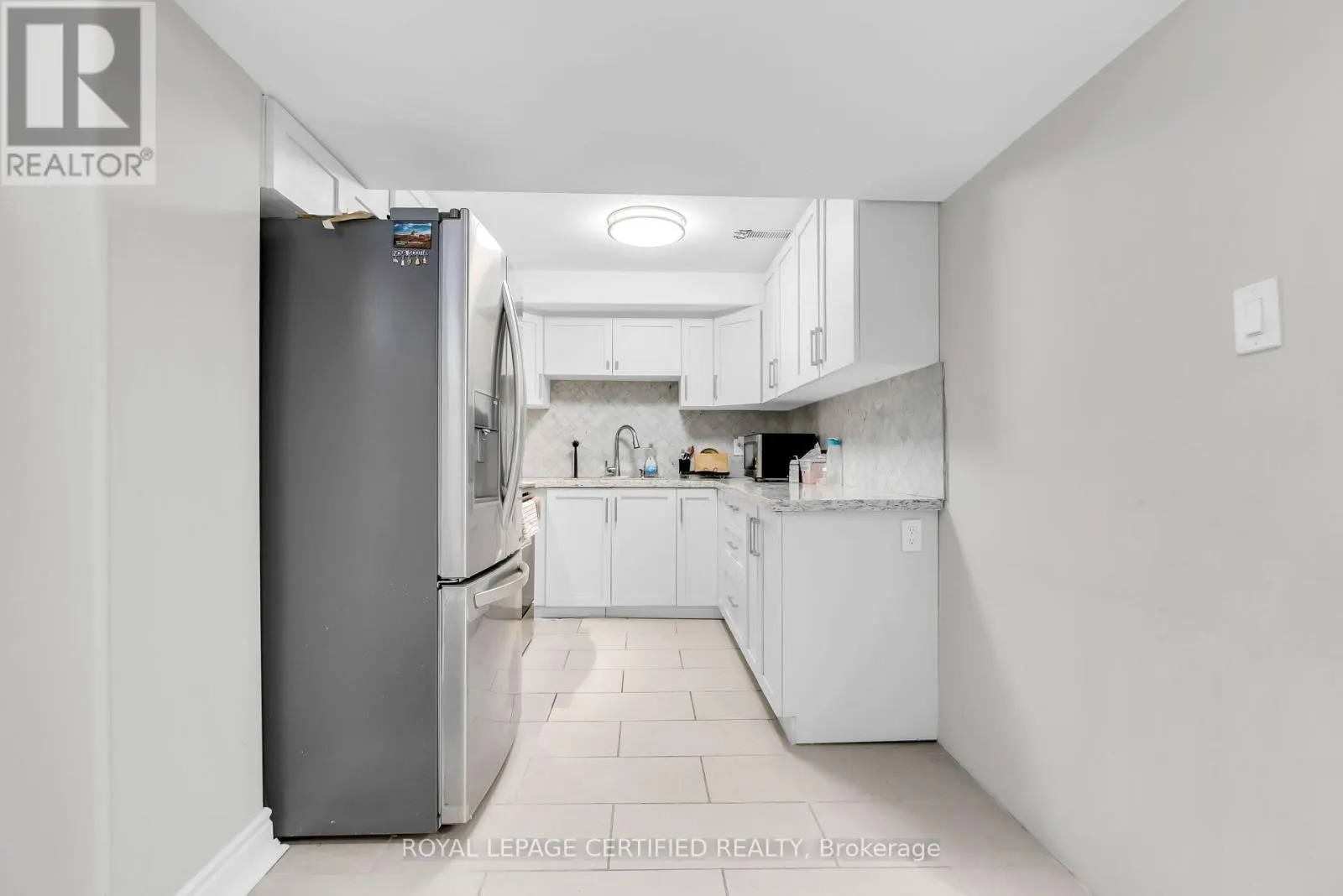 1 - 1377 LEGER WAY