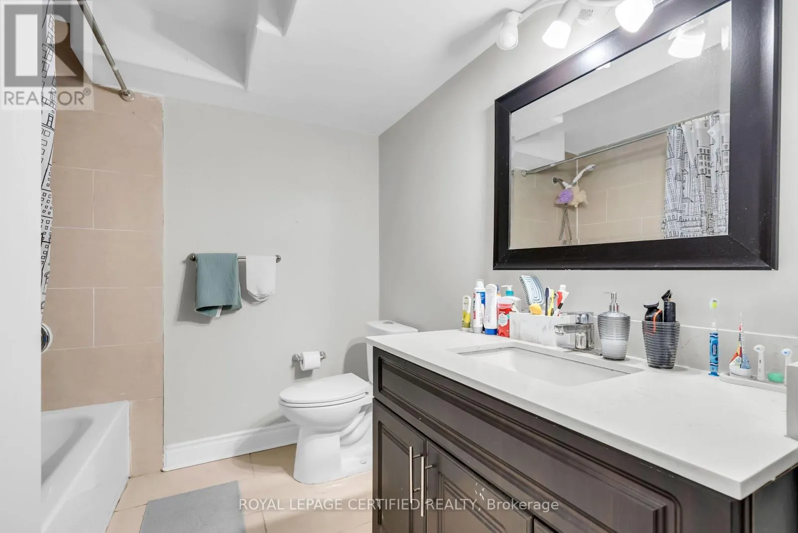 1 - 1377 LEGER WAY
