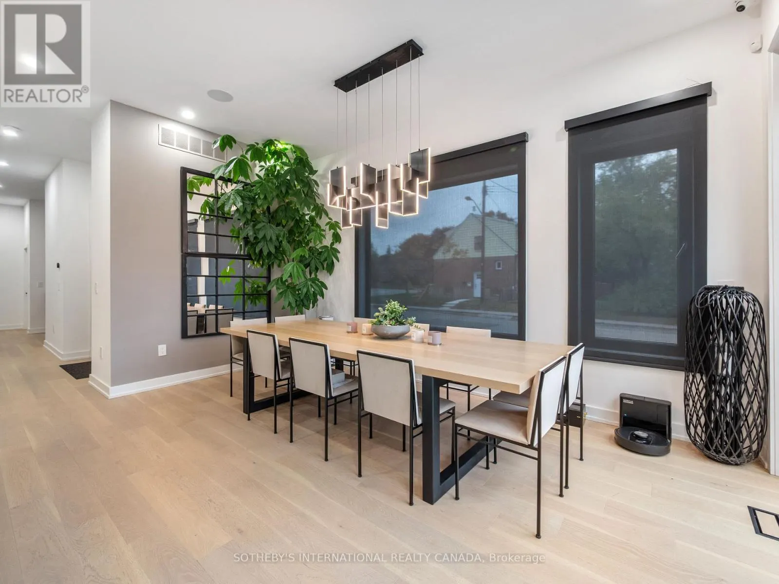 73 GUTHRIE AVENUE