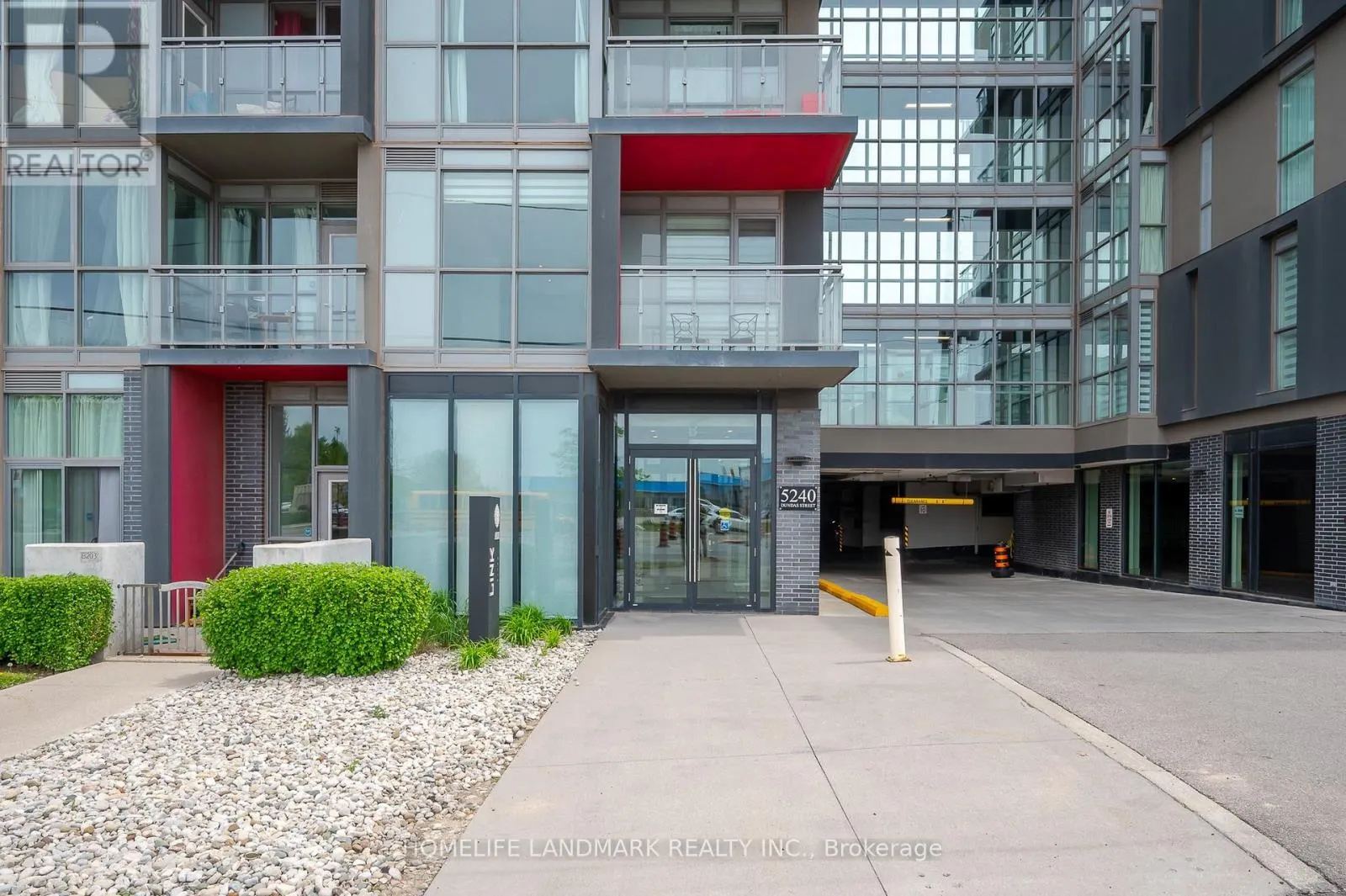 B213 - 5240 DUNDAS STREET