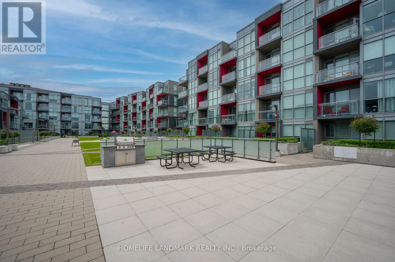 B213 - 5240 DUNDAS STREET