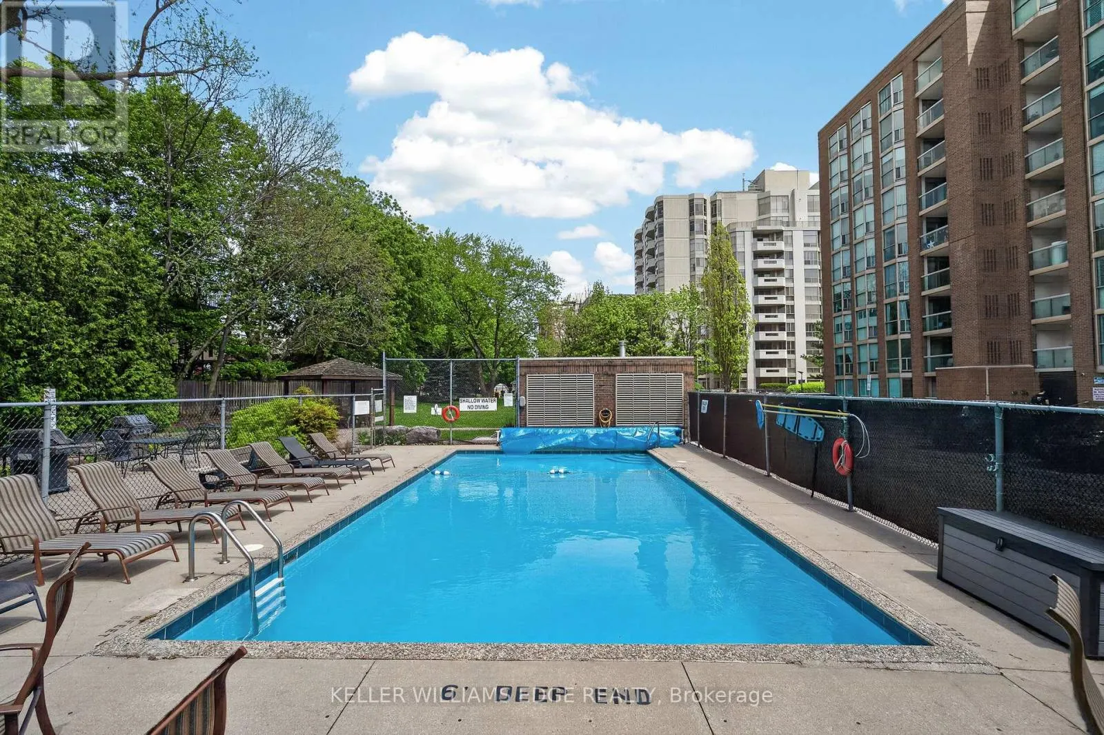 510 - 1225 NORTH SHORE BOULEVARD E