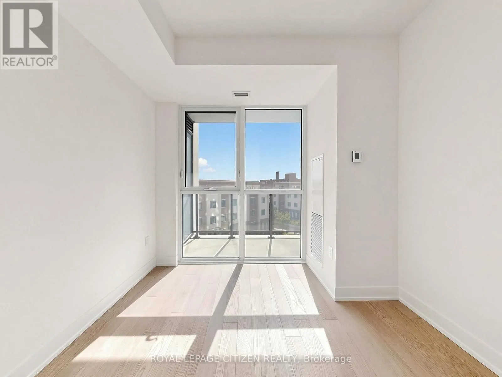 412 - 1063 DOUGLAS MCCURDY COMMON