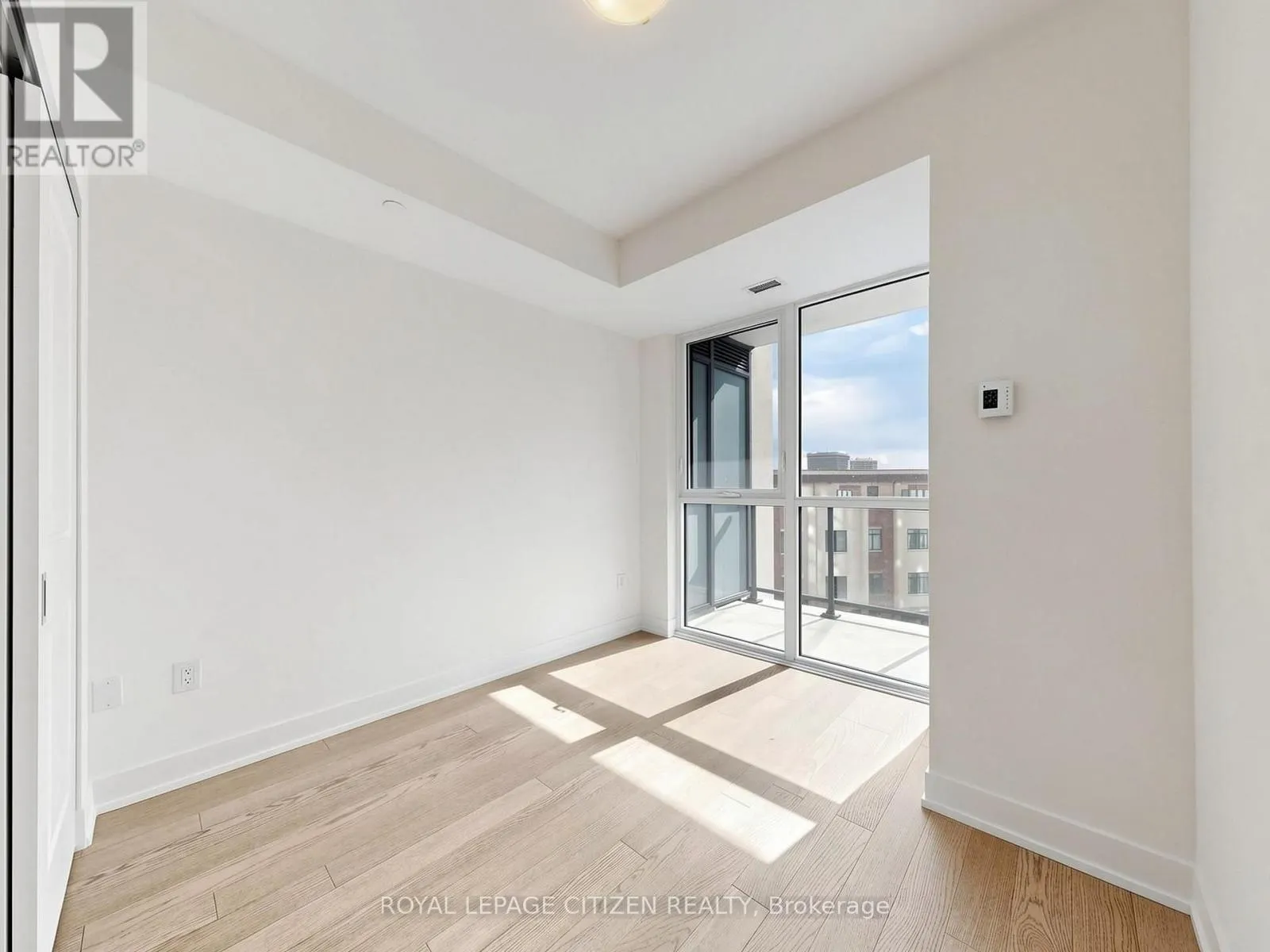 412 - 1063 DOUGLAS MCCURDY COMMON