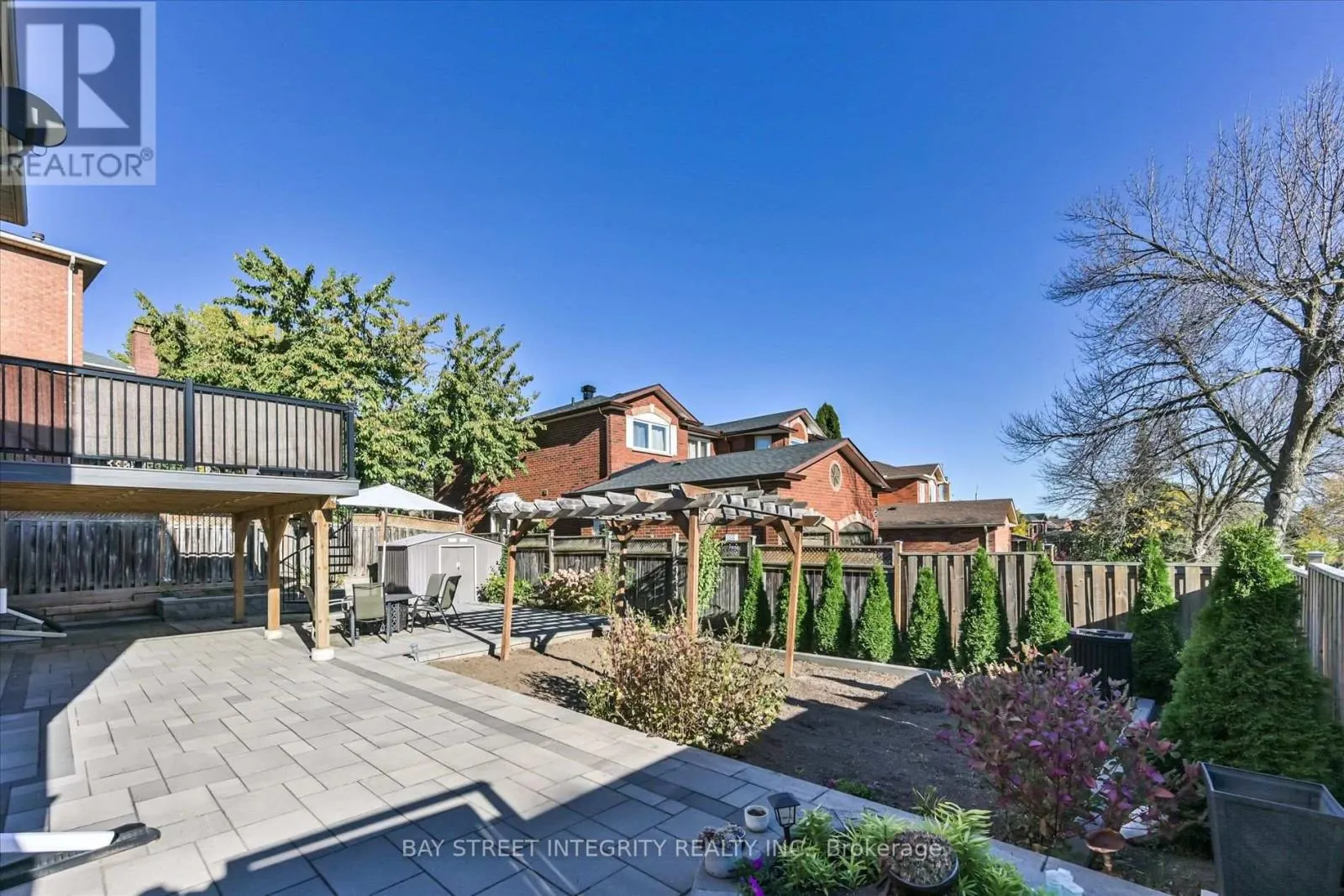 1225 WINTERBOURNE DRIVE