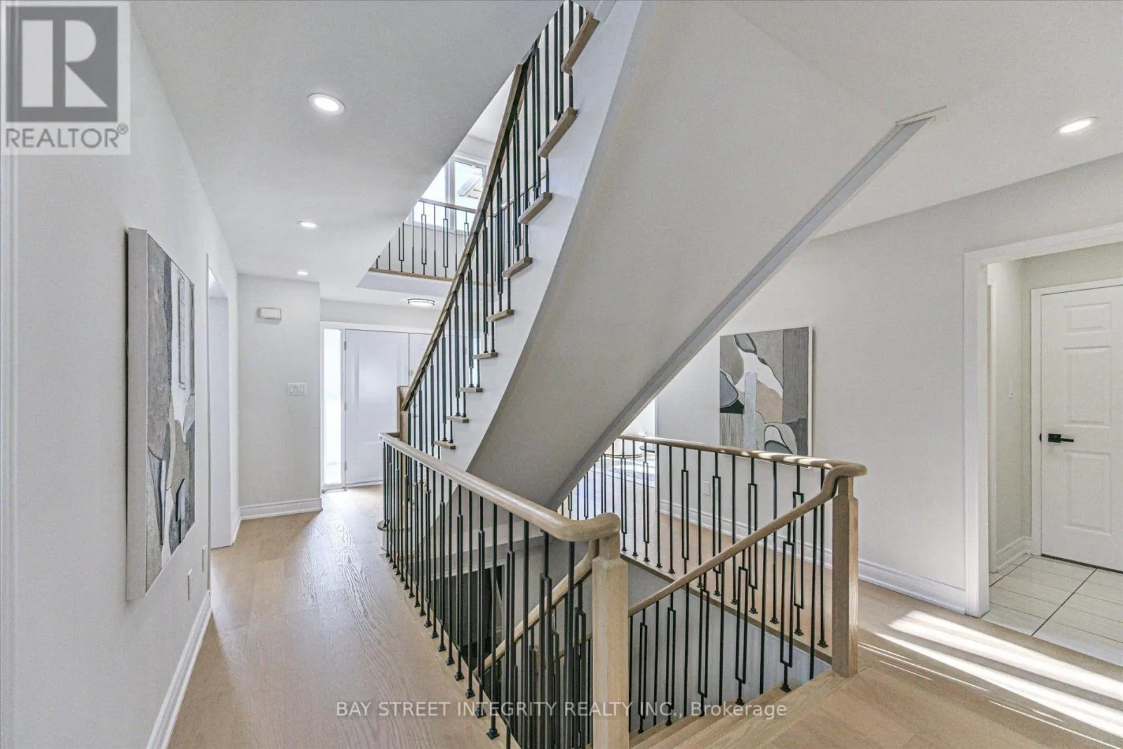 1225 WINTERBOURNE DRIVE