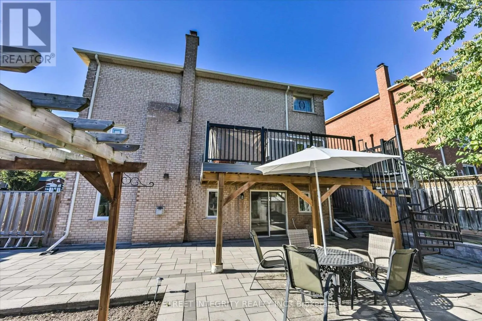 1225 WINTERBOURNE DRIVE