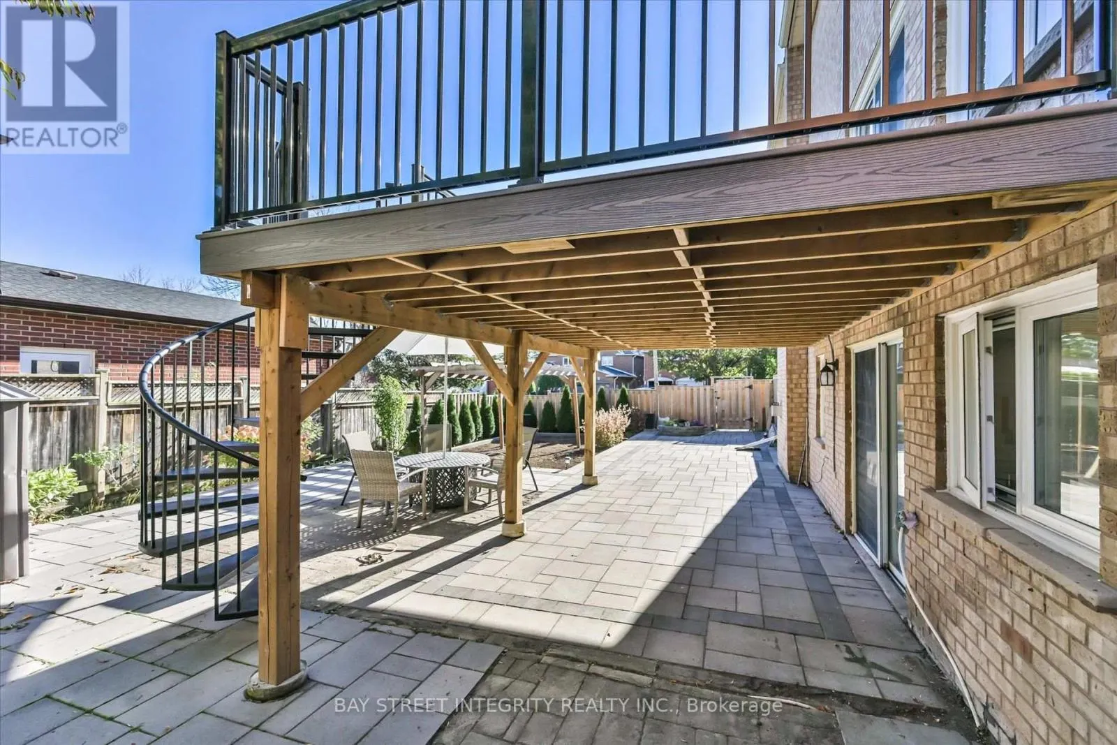 1225 WINTERBOURNE DRIVE