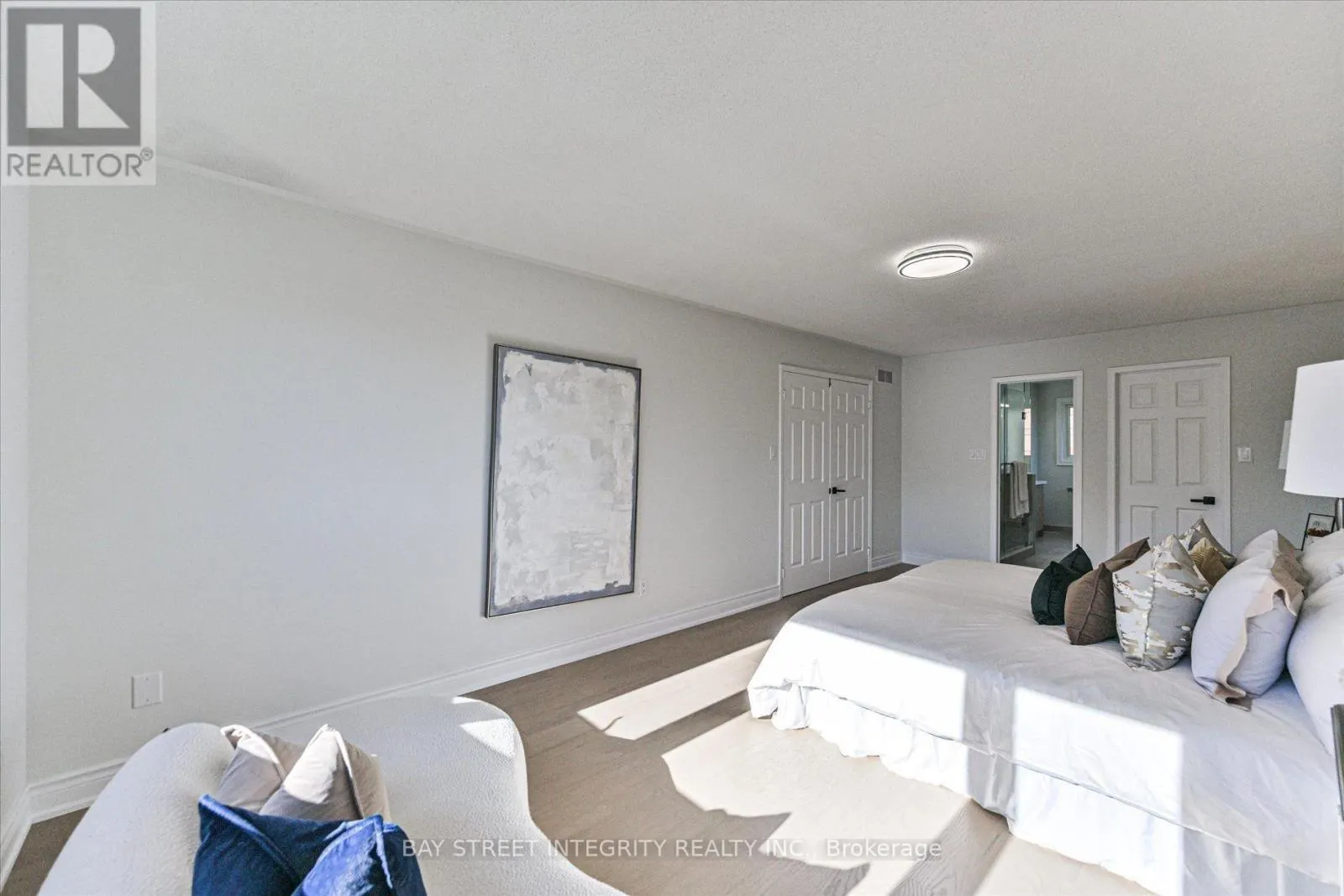 1225 WINTERBOURNE DRIVE