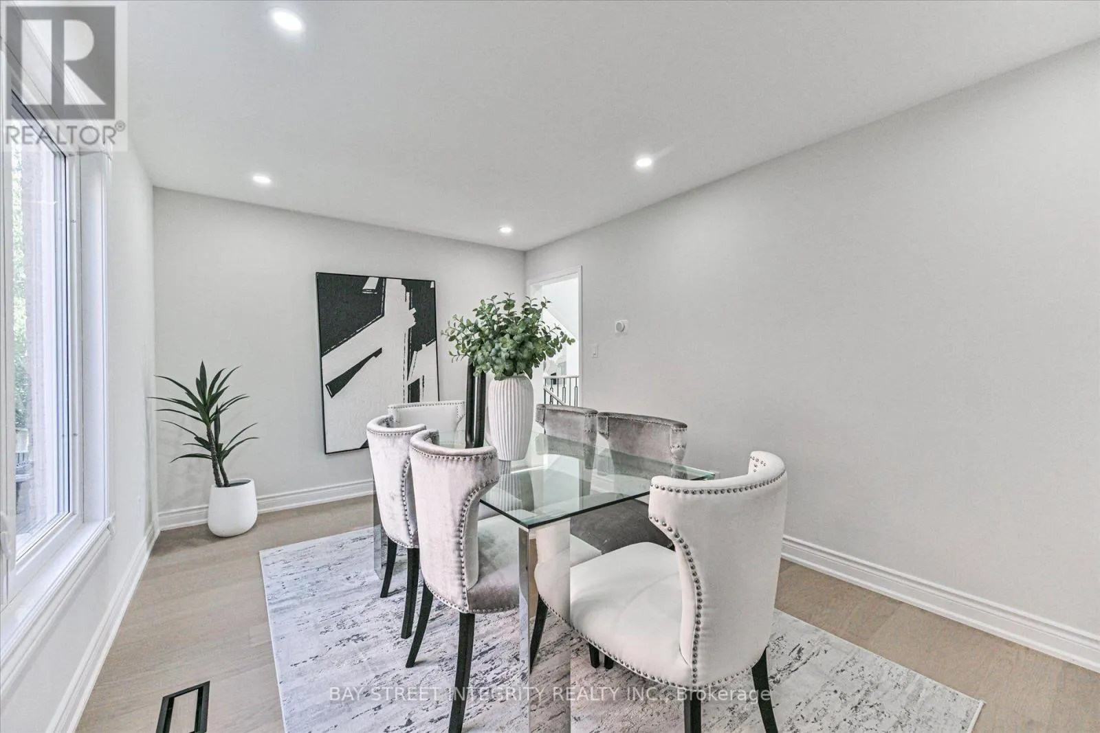 1225 WINTERBOURNE DRIVE