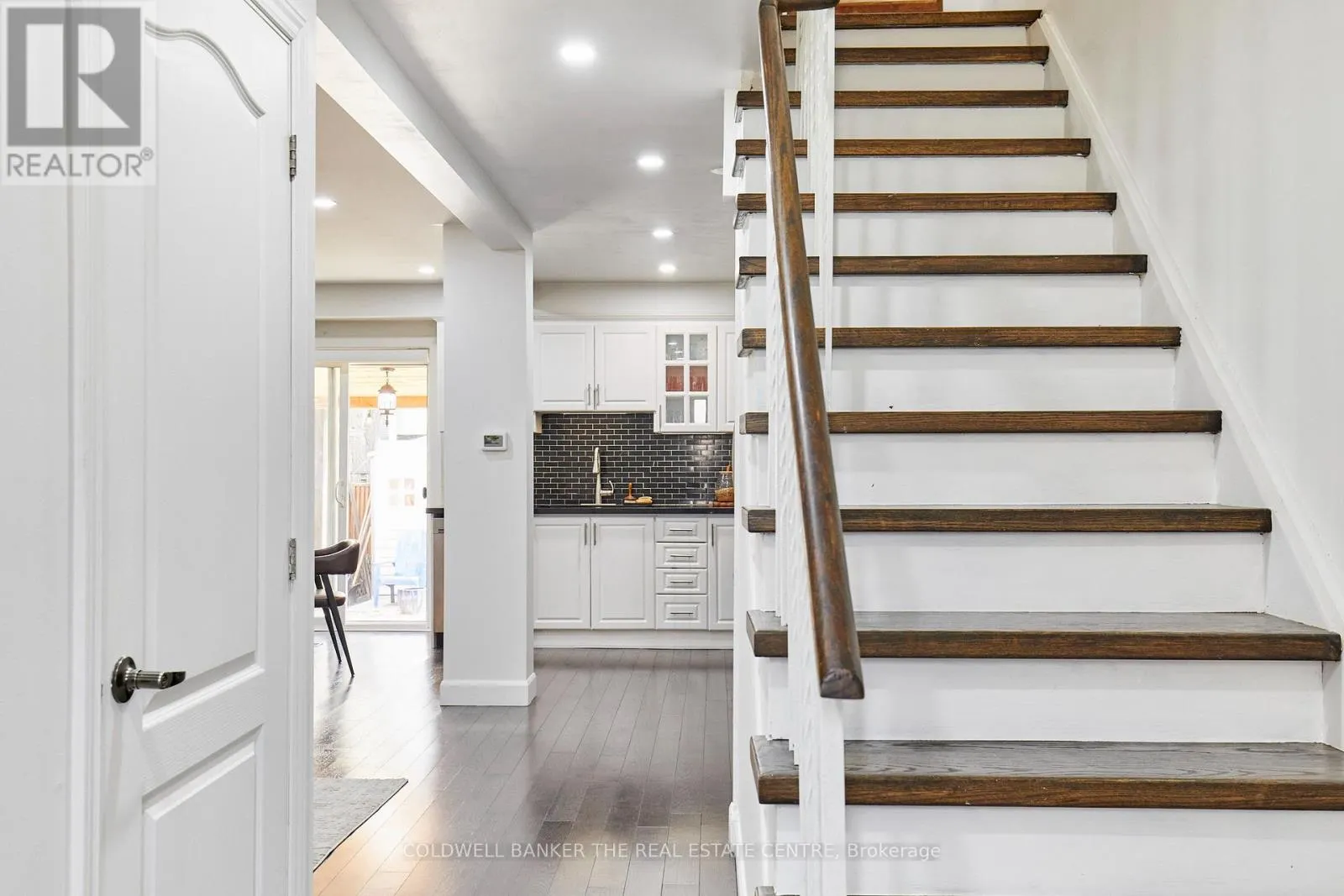 4146 QUAKER HILL DRIVE