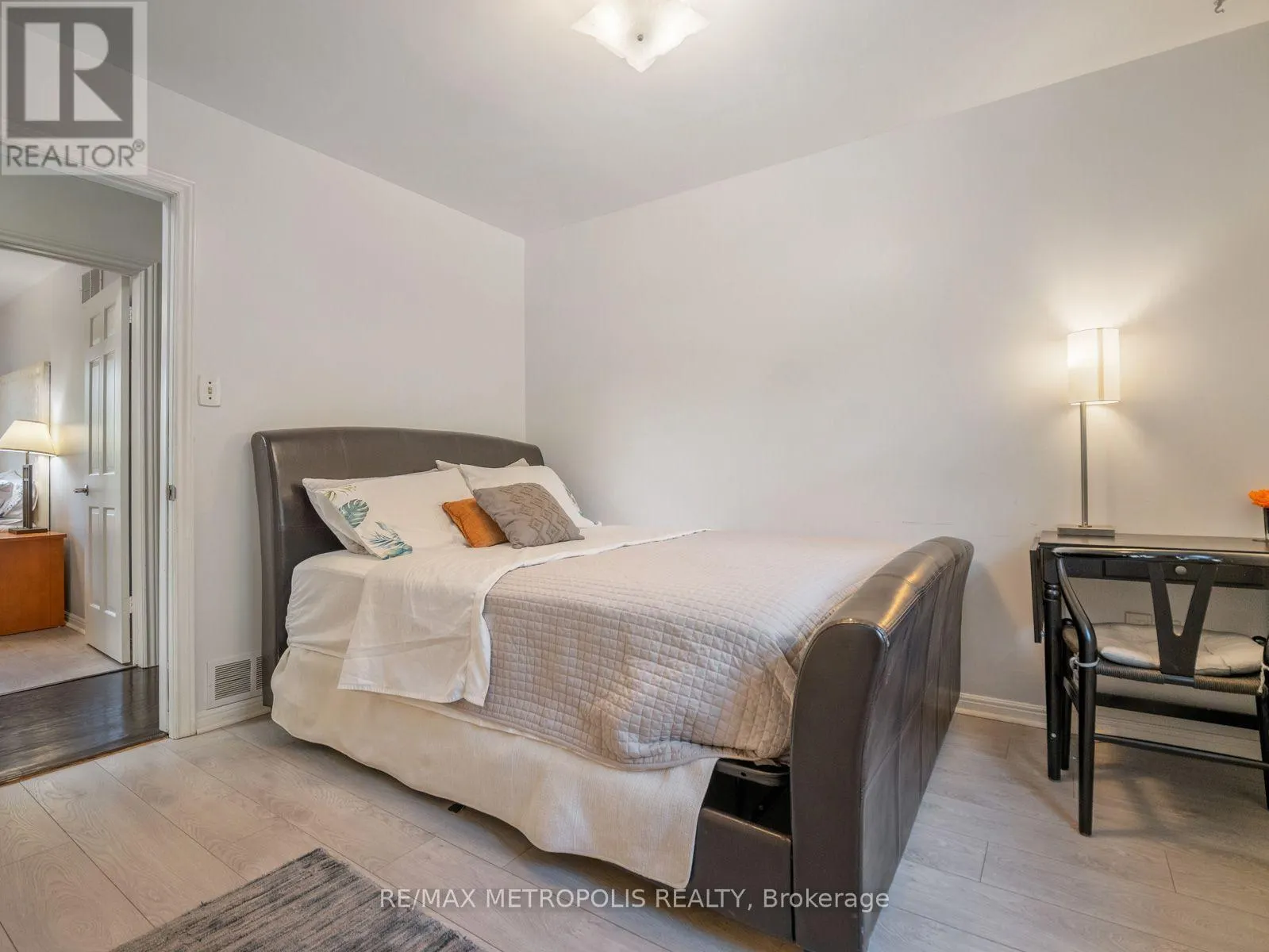 144 ALL SAINTS CRESCENT