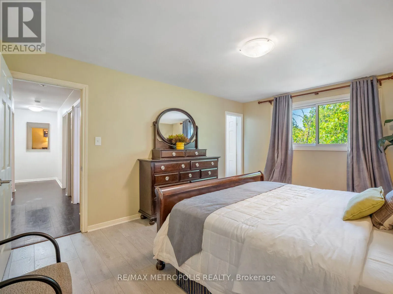144 ALL SAINTS CRESCENT