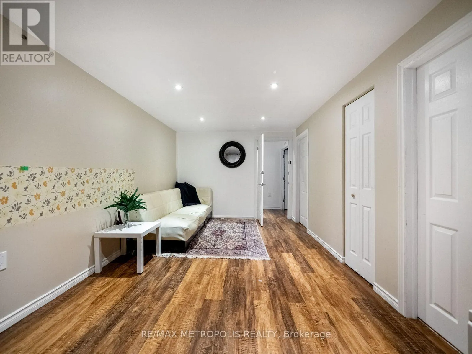 144 ALL SAINTS CRESCENT