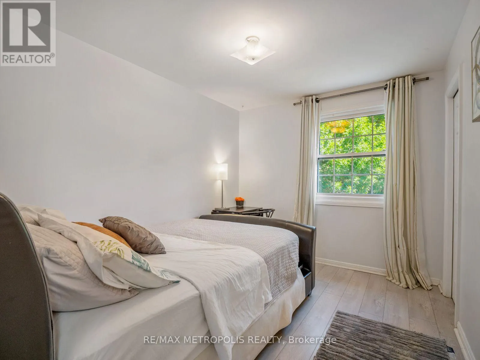 144 ALL SAINTS CRESCENT
