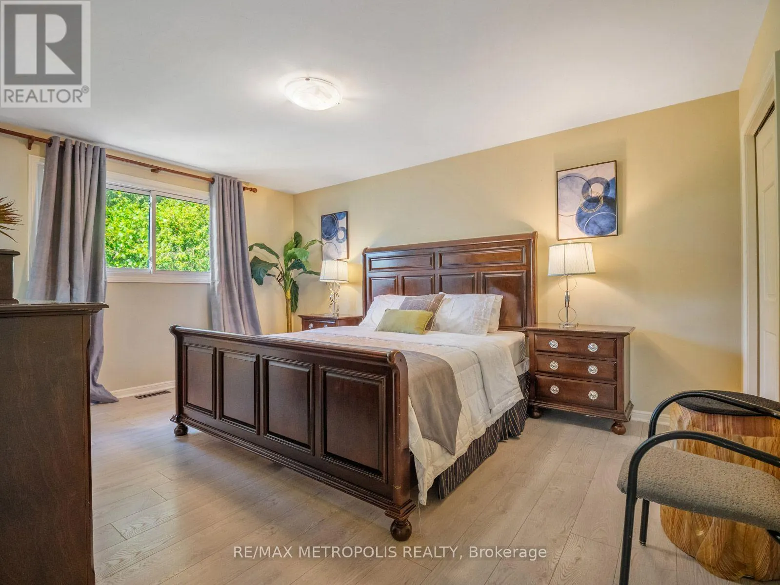 144 ALL SAINTS CRESCENT