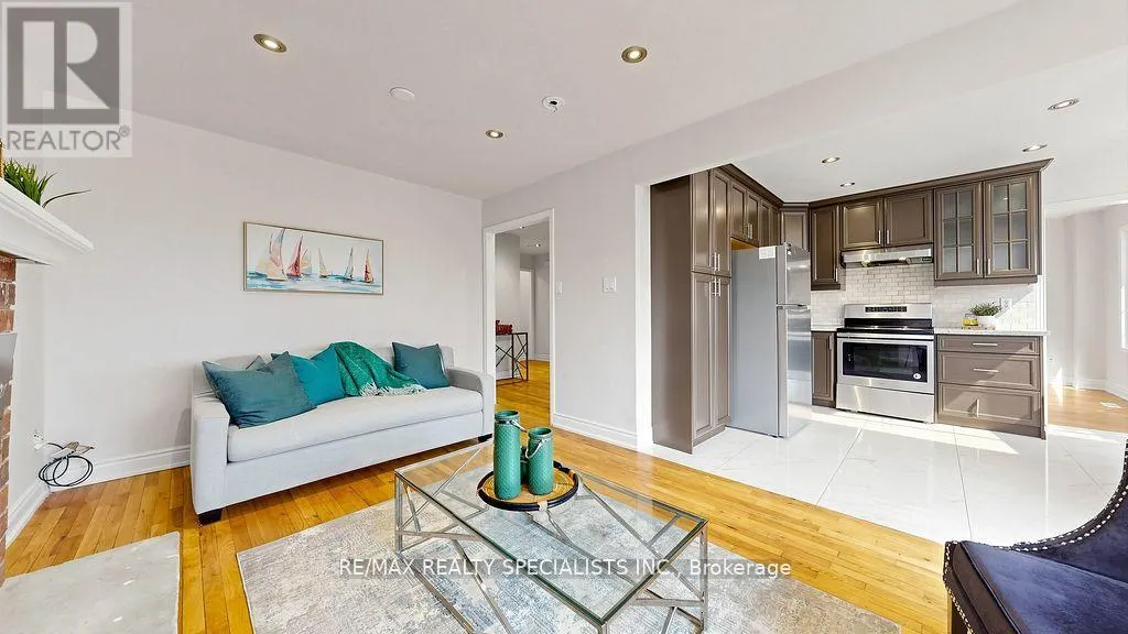 59 SUNFOREST DRIVE