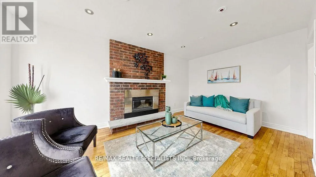59 SUNFOREST DRIVE