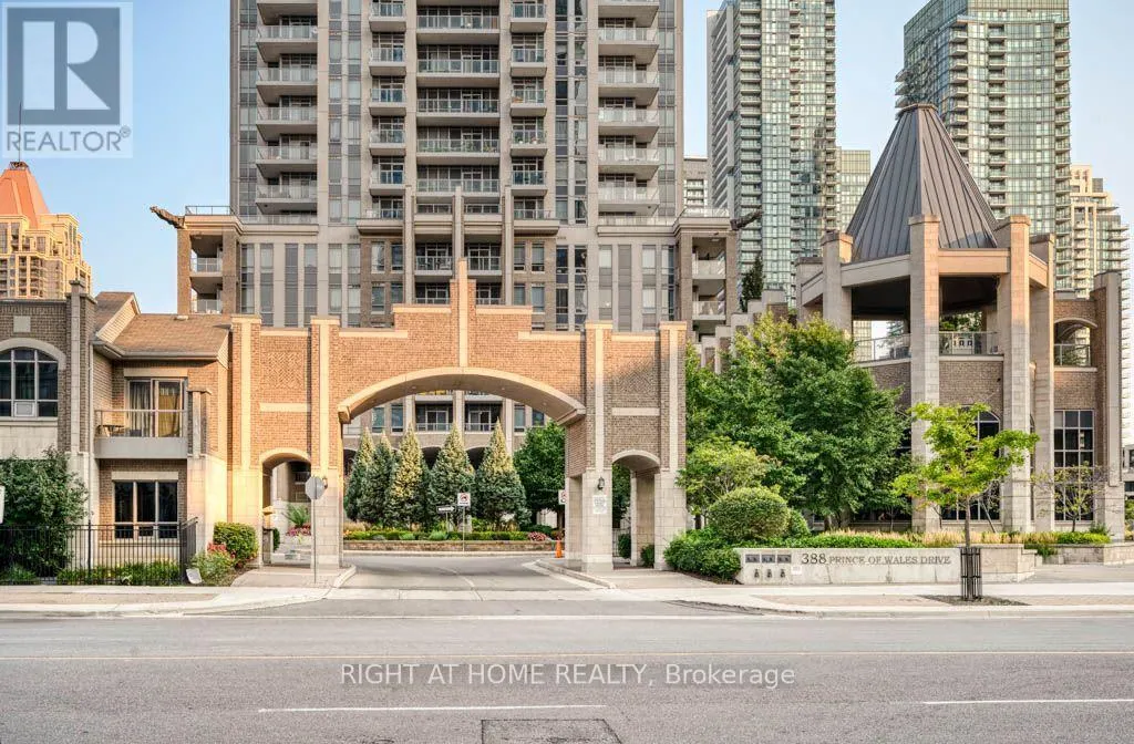 1711 - 388 PRINCE OF WALES DRIVE