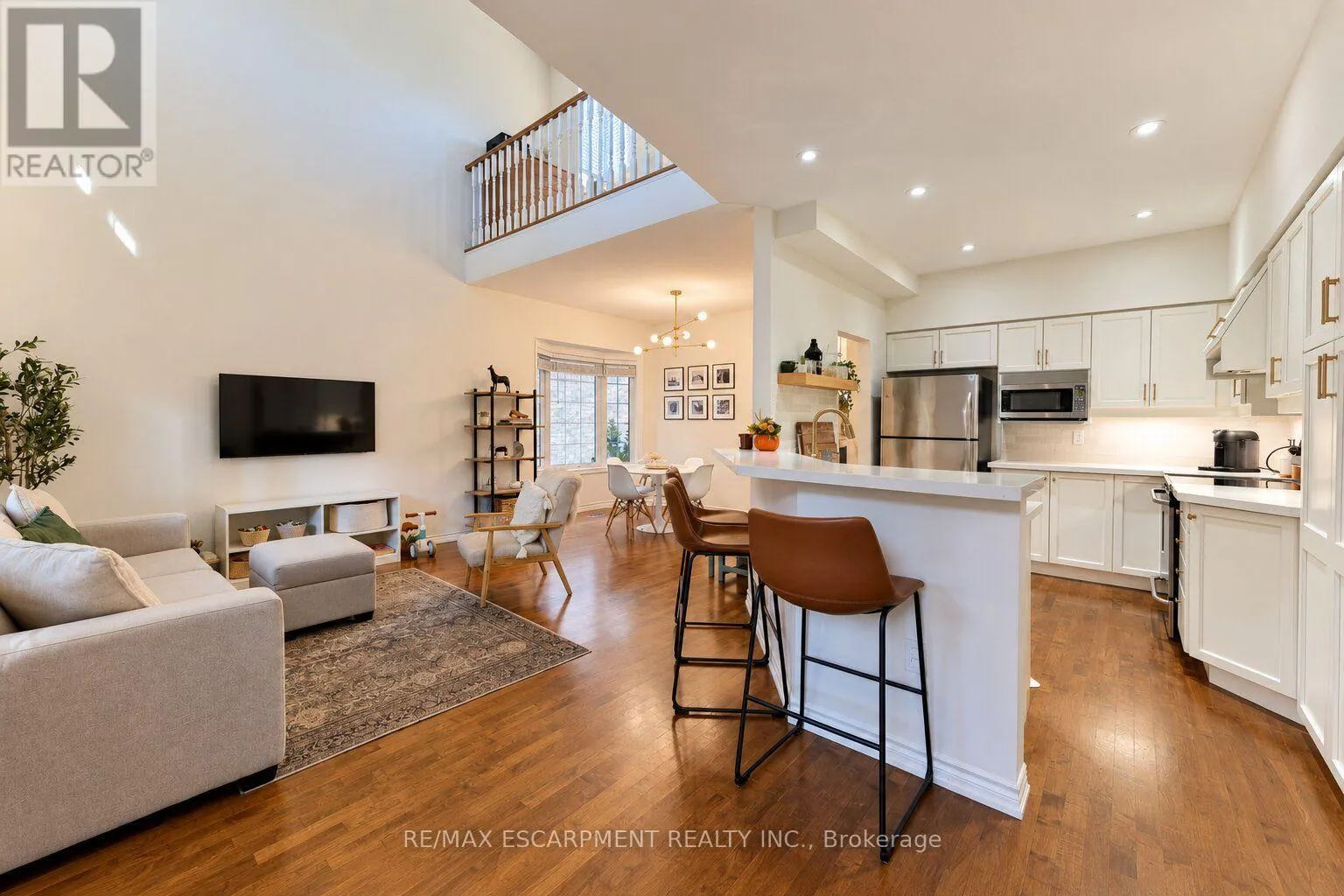24 - 1375 STEPHENSON DRIVE